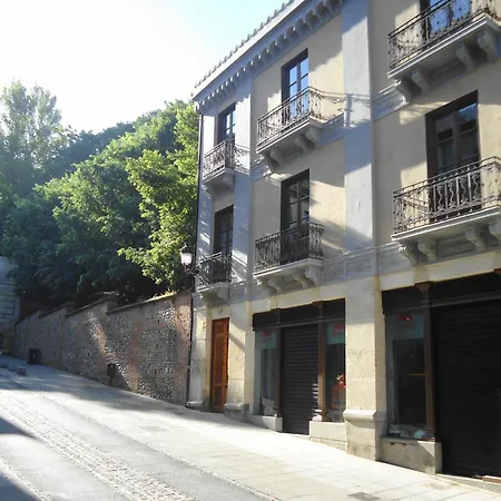 Apartamento Turísticos Mauror Granada