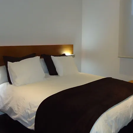 Turisticos Mauror * Granada